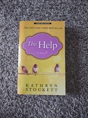 Help by Kathryn Stockett Large Print Edition Paper Back
