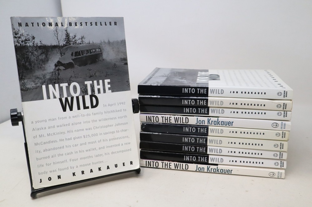 Guided Reading lot of 10 Into the Wild by Jon Krakauer Paperback Books