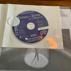 Hal Leonard Two Different Music Books Plus One CD (It’s a 2-Book Set) 10.0=C-24