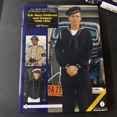 U.S. Navy Uniforms and Insignia 1940-1942 (U.S. Navy Uniforms in World War II S
