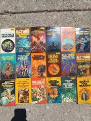 Large Lot 81 Vintage DAW Science Fiction PBs Nice Cnd Great Variety Fst Ship