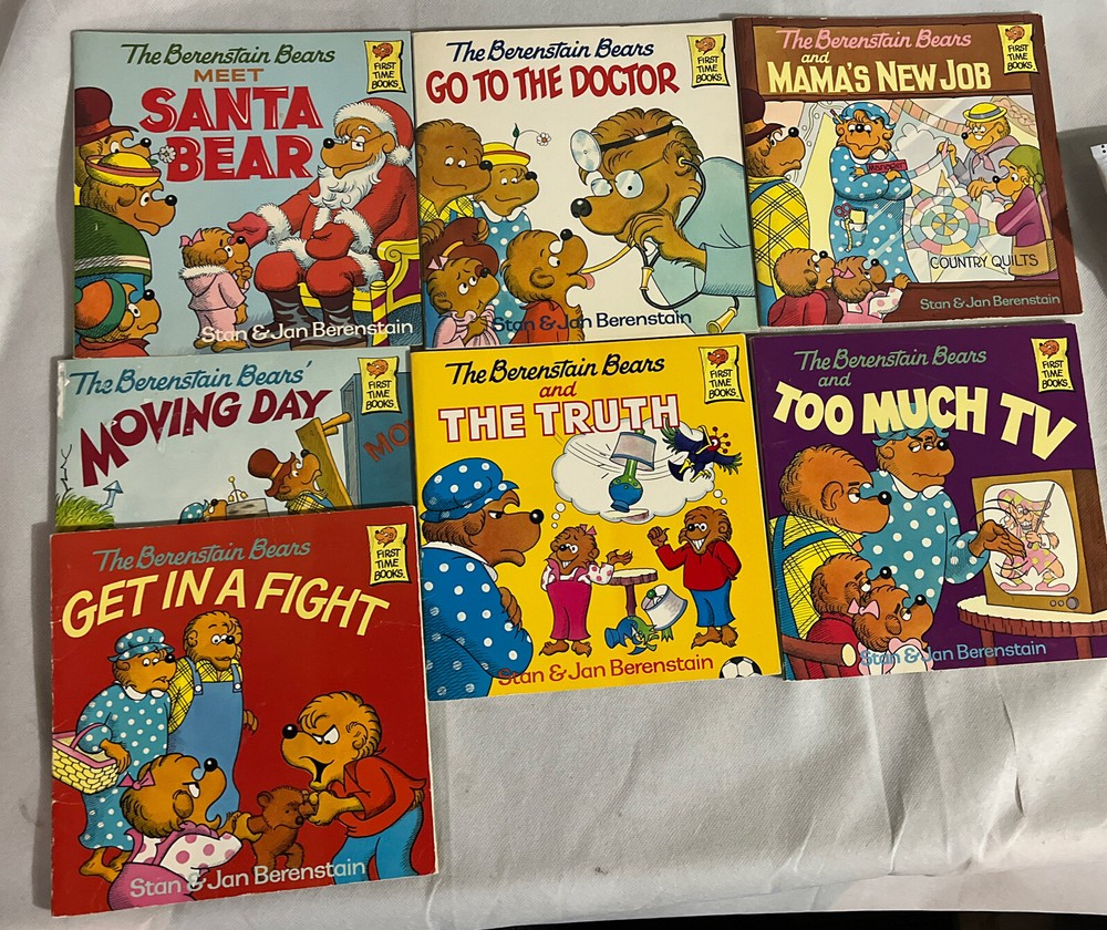 The Berenstain Bears Books~ lot of 7 books~Gently Used~varies titles see photos