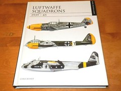 LUFTWAFFE SQUADRONS 1939-45 Identification WWII German Air Power Planes Book NEW
