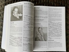 Mel Bay Publications THE ENCYCLOPEDIA OF THE HARMONICA 2002 Peter Krampert NEW!