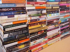 RANDOM MIX Lot 10-LBS Large Trade Size Paperback Fiction Literature All category