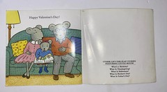 A Lift-The-Flap Story What is Valentine’s Day? by Harriet Ziefert PB