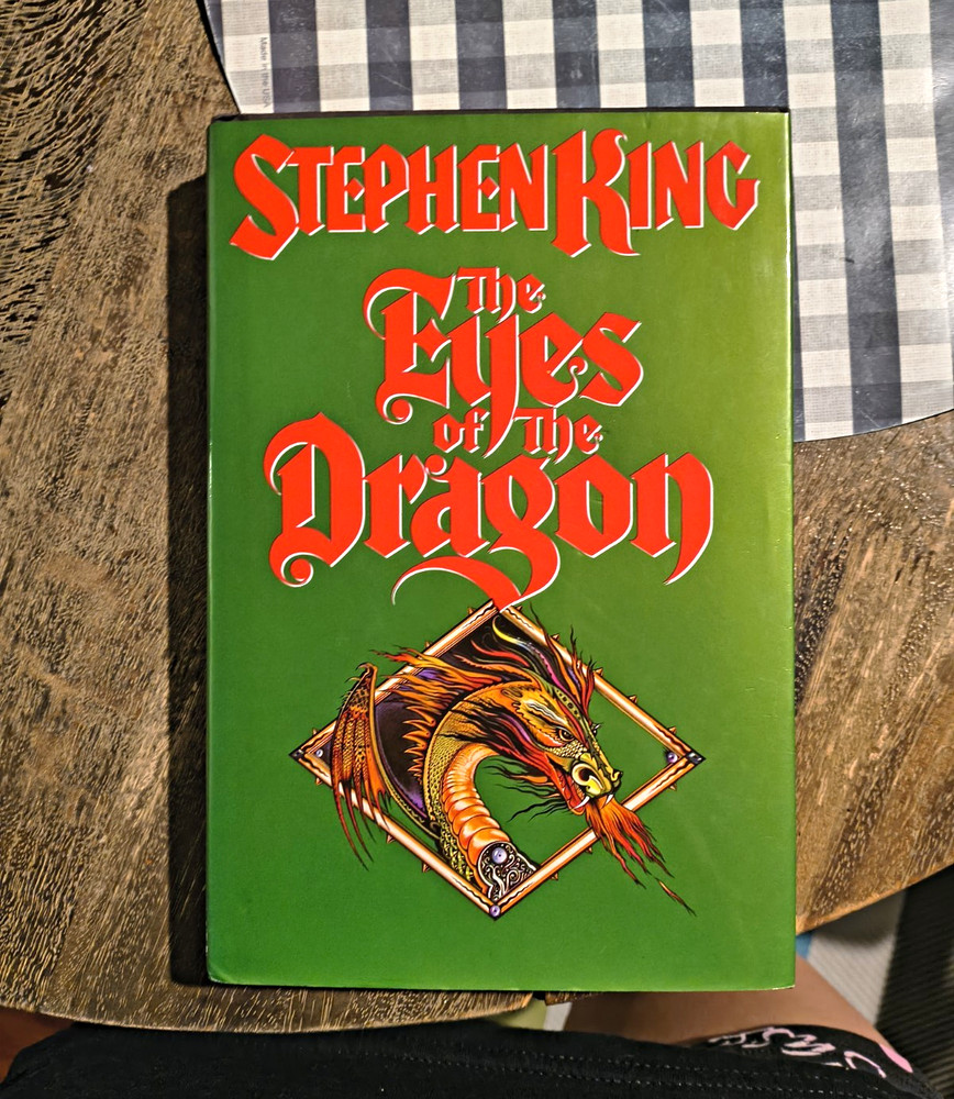Stephen King The Eyes of the Dragon Hardcover Fantasy Novel w/ Dust Jacket