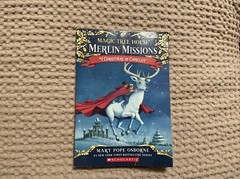 Christmas in Camelot by Mary Pope Osborne (2009, Digest Paperback)