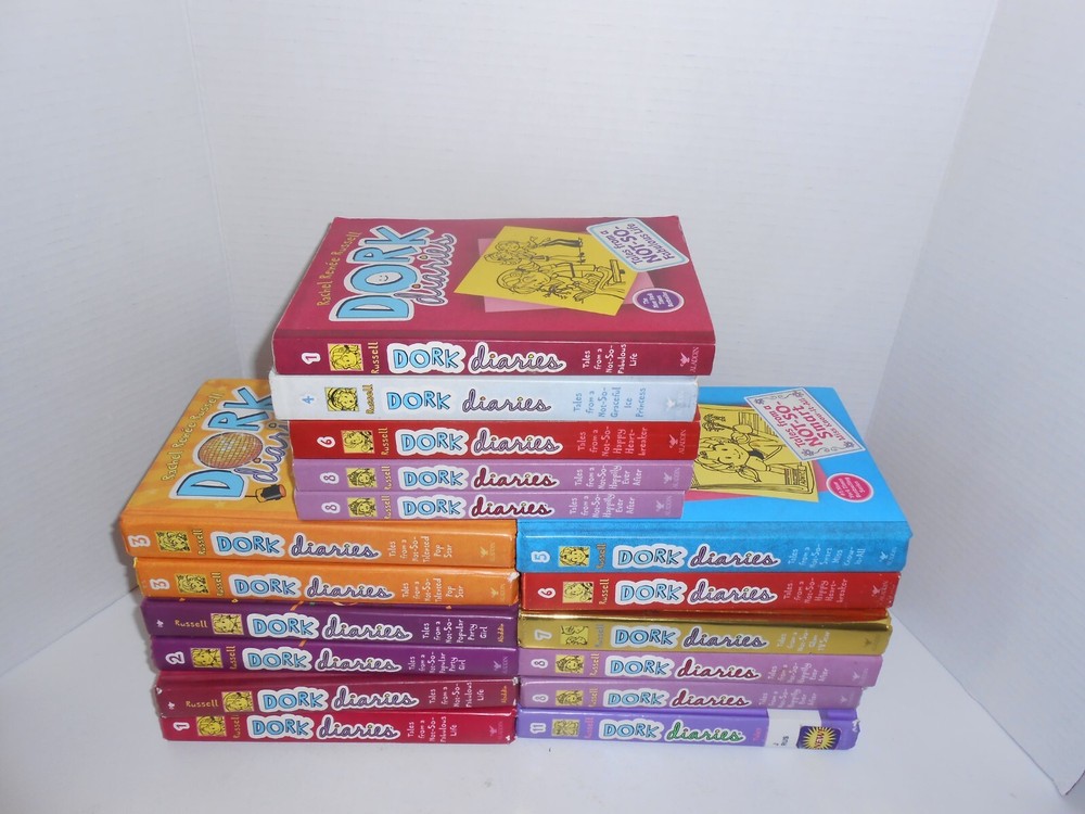 Create your own lot of Dork Diaries by Rachel Renee Russell