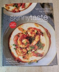 The Skinnytaste Cookbook: – Hardcover, by Homolka Gina; Jones