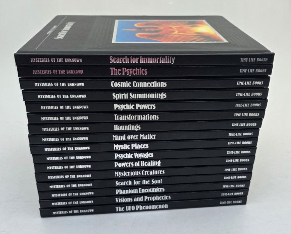 16 volume set Mysteries of the Unknown (UFO Phenomenon, Hauntings, Psychic) GC