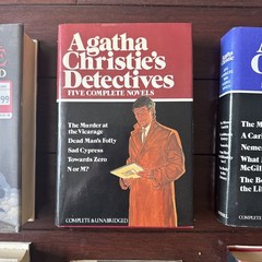 25 Agatha Christie Novels In 6 Volumes – 6 HCDJ Books – Marple,Detectives + More