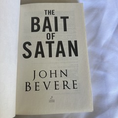 Bait of Satan, 20th Anniversary Edition : Living Free from the Deadly Trap of…