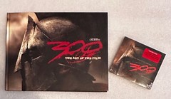 ZACK SNYDER “300” HARDCOVER BOOK & CD 2007 FIRST EDITION DARK HORSE COMICS NEW