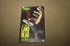 In The Land of the Dead by K.W. Jeter 1989 PB 1st Printing Onyx Horror