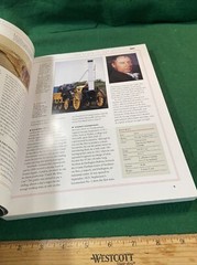 The World Encyclopedia of Locomotives by Garratt, Colin (KJT429)