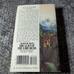 The Clan of the Cave Bear Jean M. Auel 1983 Earth’s Children Prehistoric Bantam