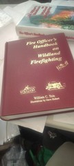 Fire Officer’s Handbook on Wildland Firefighting book William Teie 1997 INSCRIBE