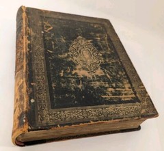 The Pilgrim’s Progress John Bunyan’s Works Antique 1868 Leather Book Illustrated