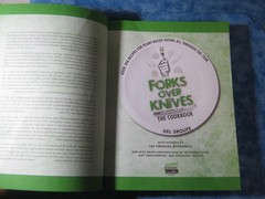FORKS OVER KNIVES THE COOKBOOK 300+ Recipes DEL SROUFE 2012 NYT Bestseller XLNT