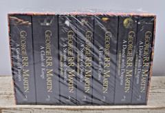 George R.R. Martin A Song of Ice and Fire Box Set: Includes 7 Novels