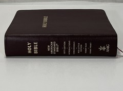 1977 Edition Holy Bible New American Standard Bonded Leather Giant Print AMG