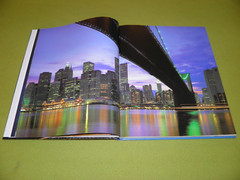 New York – Beautiful Photographs – 136 Pages 1997 USA Book Hardcover Twin Towers