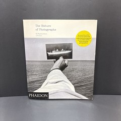 The Nature of Photographs A Primer Stephen Shore Paperback 9780714859040