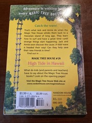 VINTAGE 2003 – High Tide in Hawaii by Mary Pope Osborne (2003, Trade Paperback)