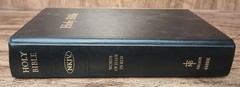 Holy Bible NKJV Words of Jesus in Red