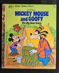 Walt Disney’s Mickey Mouse and Goofy The Big Bear Scare Little Golden Book T3813