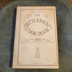 Settlement Cookbook 1903 Facsimile Hardback w/dustjacket. 190 pages Printed 1984