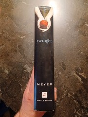 Twilight – Stephenie Meyer (true 1st edition 1st print HC) Little Brown, 2005