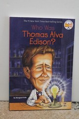 Who Was? Ser.: Who Was Thomas Alva Edison? by Who HQ and Margaret Frith…