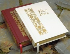 NIV Family Bible Hardcover Zondervan Staff