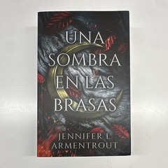 Jennifer L. Armentrout Una sombra en las brasas Español YA Fantasy PB Puck 2ª