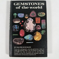 Gemstones of the World Walter Schumann 1984 Reprint Hardcover
