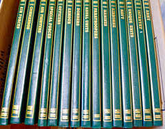 14 VOLUMES OF THE SERIES “ELITE. ,THE WORLD’S ,CRACK FIGHTING MEN”