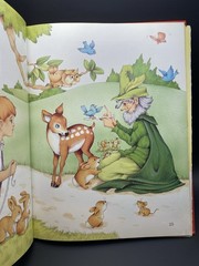 Best Loved Fairy Tales, Derrydale Books, 1987, 69 Pages, Snow White, Cinderella
