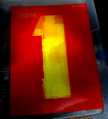 The Beatles – 1 Sheet Music Piano Vocal Guitar Song book 1991 PB 109 pages