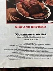 Betty Crocker’s Cookbook Golden Press 1989 5 Ring Binder 8th Printing 9″ x 10.5″