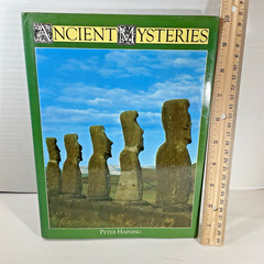 Ancient Mysteries By Peter Haining 1977 HB/DJ Book VG/VG 178 pages