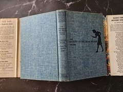 Nancy Drew #17 The Mystery of The Brass Bound Trunk 1940 Carolyn Keene DJ / Vtg